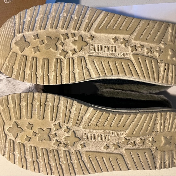 Women’s size 11 Hey Dude grey cheetah booties. In great condition! $27 OBO - Picture 3 of 4